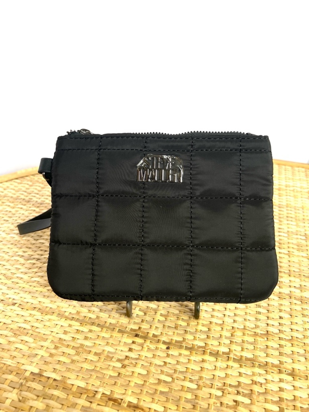 Steve Madden Quilted Puffer Clutch Wristlet Black Silver Tone Metal Accents NEW